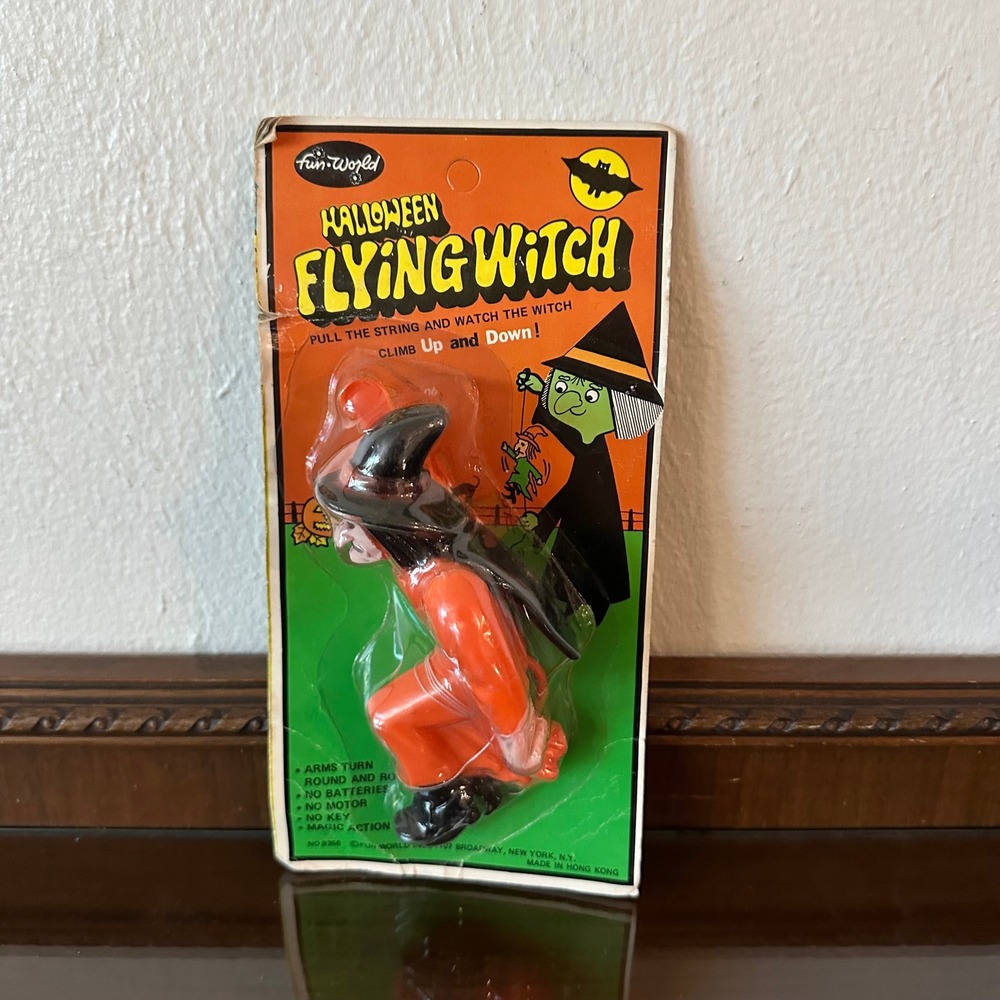 Vintage Fun World Halloween Flying Witch String Pull Toy No 9356 Hong Kong Retro